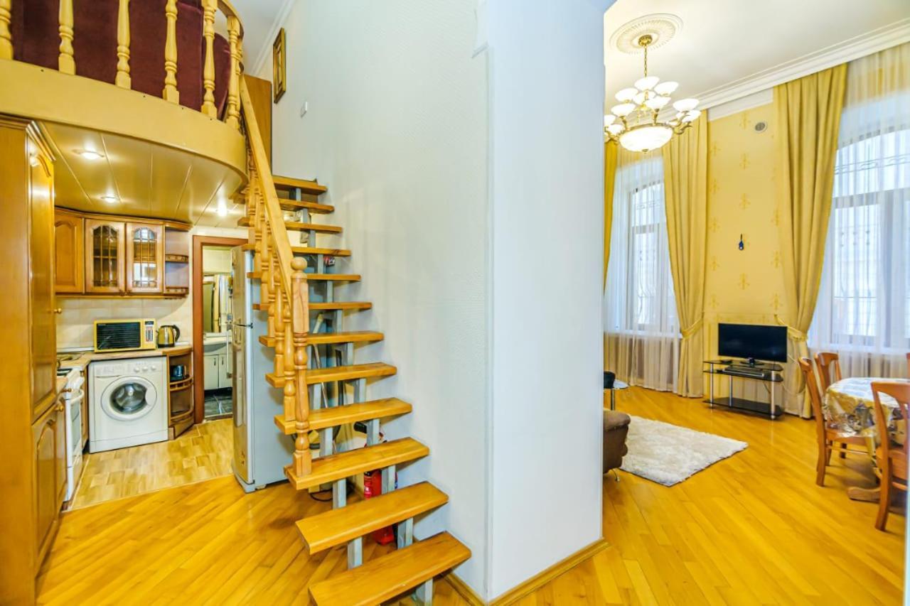 Targovu Centre 3 Room. Duplex Home. Baku Exterior photo