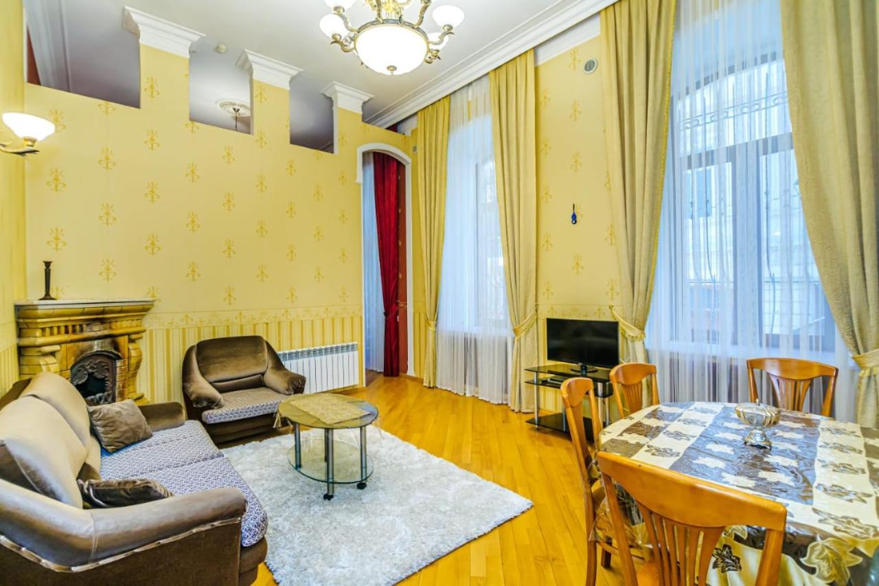 Targovu Centre 3 Room. Duplex Home. Baku Exterior photo