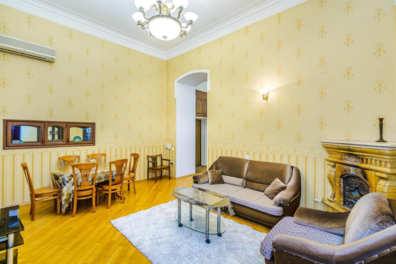 Targovu Centre 3 Room. Duplex Home. Baku Exterior photo